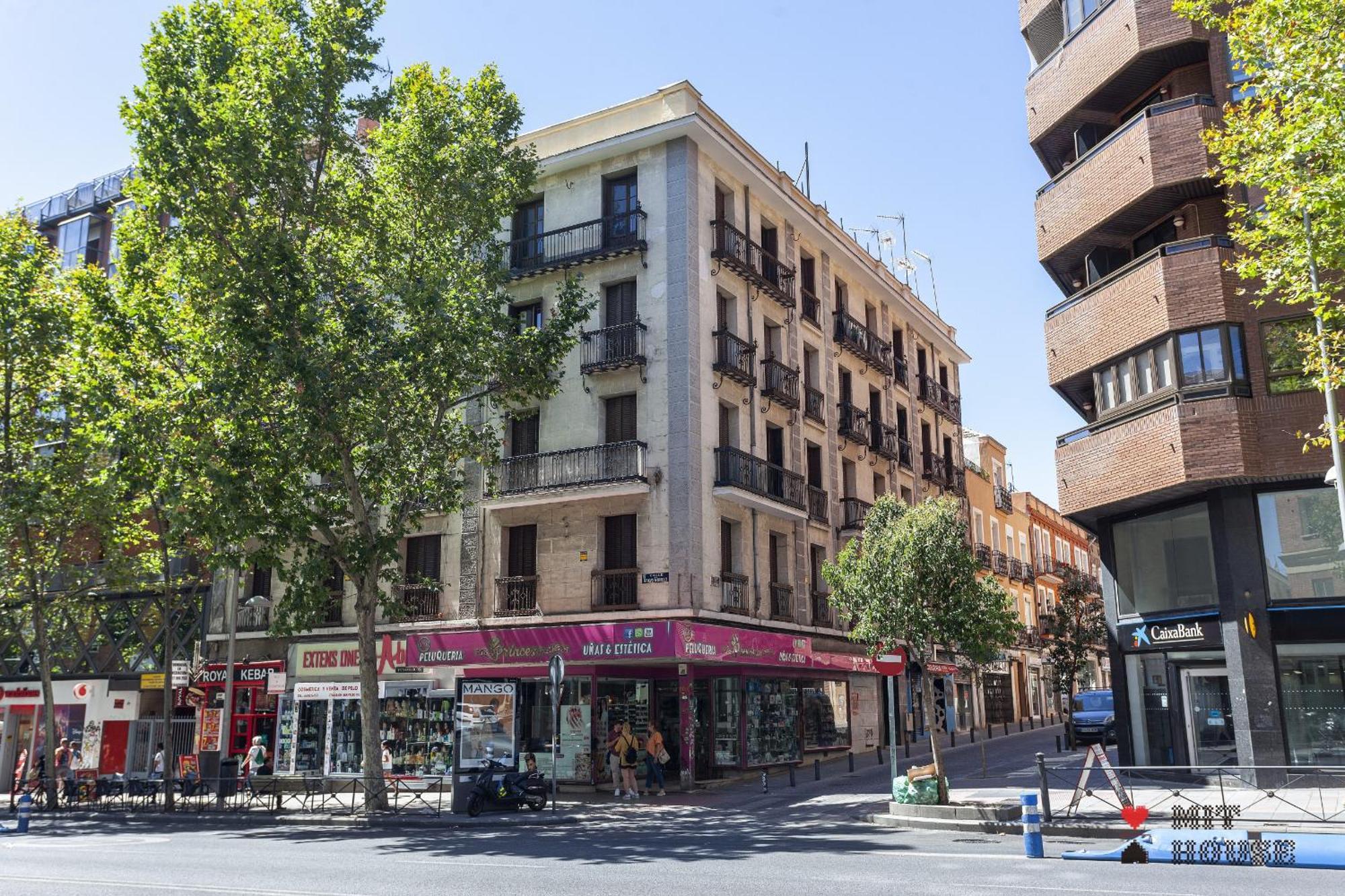 4 Ways En Madrid Lejlighed Eksteriør billede